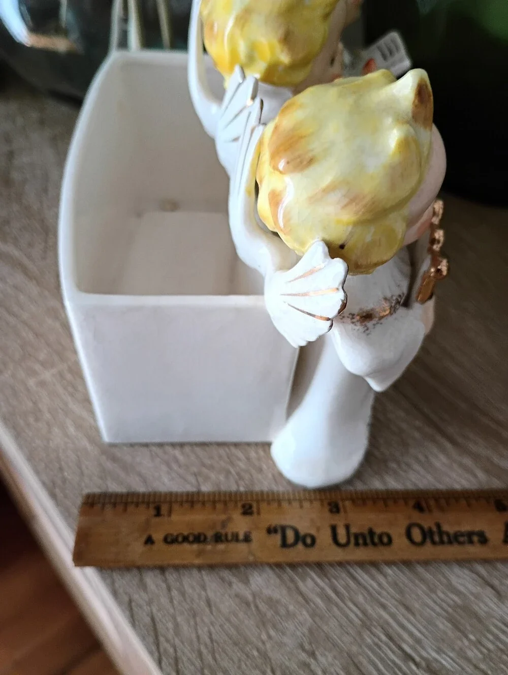 Vintage Rare Artmark Christmas Gold And White Choir Angels Planter 1950s